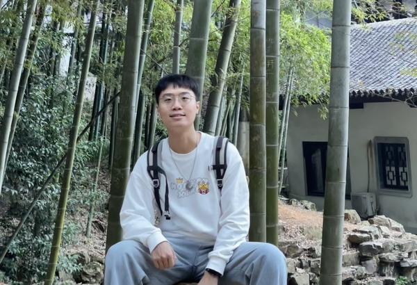 张柏森.jpg